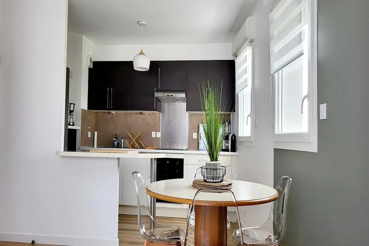 Apartment App. Neuf Terrasse Residence Calme A Vannes Centre